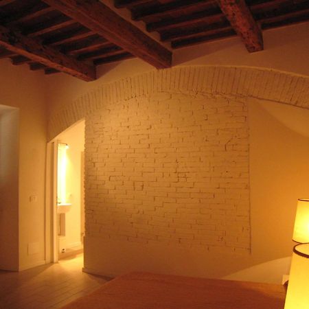 Rinathos Guesthouse Arezzo Eksteriør billede